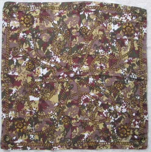 Foulard pierre cardin soie - pierre,