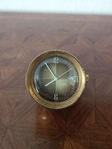 Montre pendulette calendrier - montre,