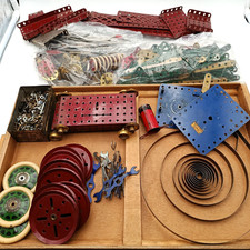 Gros lot de Meccano anciens -