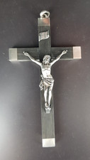 Crucifix bois précieux et argent poinçon tête de loup " RENÉ LE PAYS DUTEILLEUL"