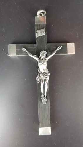 Crucifix bois précieux - , et