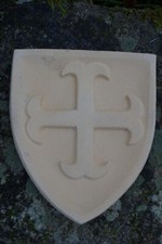 HF1388  B  BLASON CROIX CATHARE MEDIEVAL ARMOIRIE PIERRE RECONSTITUEE PROMO -20%