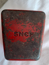 boite pour paires de lunettes SNCF couleur d'origine rouge