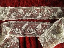 entre-deux tulle brodé ancien 1900 1,58 m x 8,5 cm