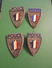 LOT INSIGNES CASQUETTE POLICE NATIONALE