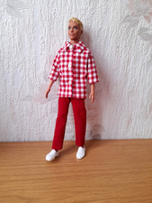 Tenue d'été rouge et blanche