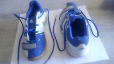 basket adidas bleues blanches