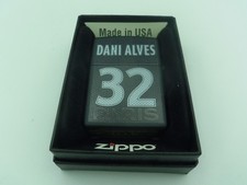 BRIQUET ZIPPO ESSENCE - DANI ALVES 32 , PARIS SAINT GERMAIN , PSG 2017, NOIR TBE