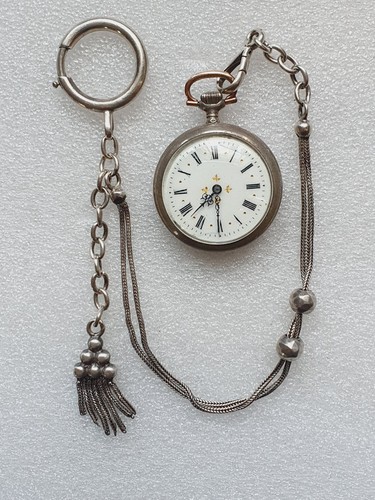 Petite montre gousset femme - montre,