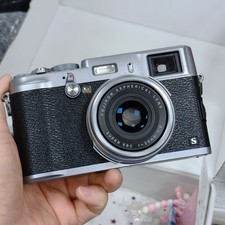 FUJIFILM Fuji X100S Silver