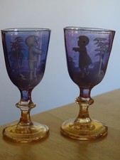 MARY GREGORY 2 ANCIENS VERRES LIQUEUR VERRERIE  EMAILLE 19 EME