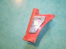 Montant de selle / boite à outils Peugeot 103 orange