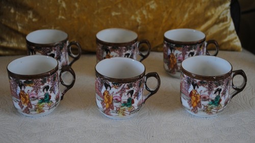 Tasses sous en - 6,