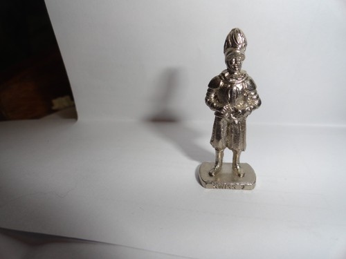 Figurine kinder métal - ,