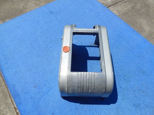 Ami wall box - wall,