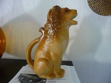 pichet ancien forme de lion  en céramique   St Uze