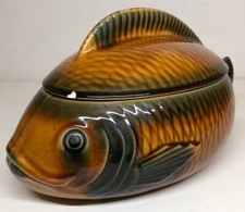 Belle Boite / Soupière En Barbotine Sarreguemines En Forme Poisson N5