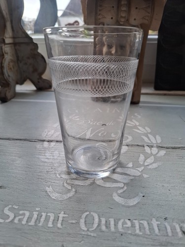 Ancien grand gobelet - en, verre