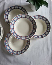 Ensemble de 4 Assiettes Creuses en faïence Vincennes VF Paris