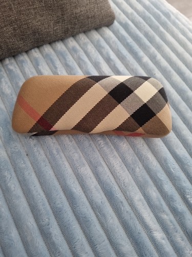 Boitier burberry lunette - burberry,