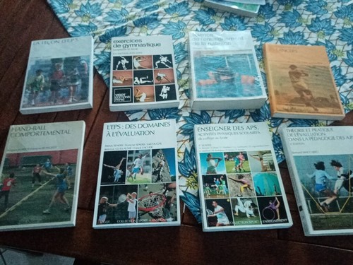 Lot livres eps natation - 8,