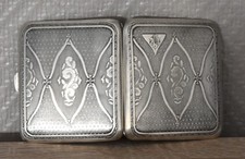 Etuis à cigarette en argent massif 800