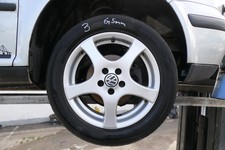 1x jante en aluminium Golf 4
