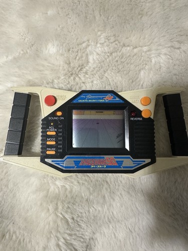 Space hawk bandai 1985 - bandai,