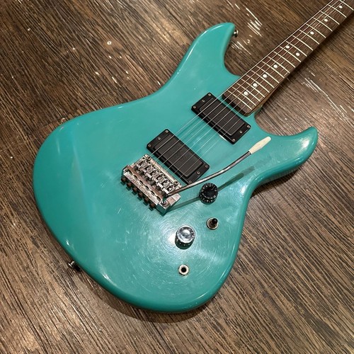 Guitare basse électrique