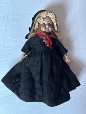 ancienne poupée porcelaine