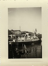 PHOTO ANCIENNE - VINTAGE SNAPSHOT - BATEAU NAVETTE CROISIÈRE PORT DIEPPE - BOAT