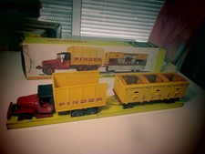 DINKY TOYS  CAMION GMC PINDER 881   -  ORIGINAL - JOUET ANCIEN