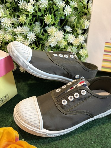 Chaussures toile les - en,
