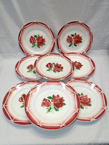 Belles assiettes de - -8, table
