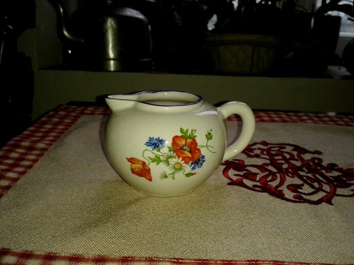 Beau pot lait ancien - beau,