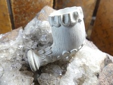 BEAUTIFUL SCULPTED TERRACOTTA