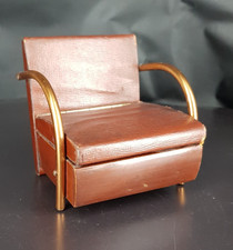 Boîte ancienne en forme de fauteuil vintage année 40 club bois , cuir et cuivre