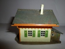 maquette HO Maison imitation crépi et bois FALLER réf: 2922
