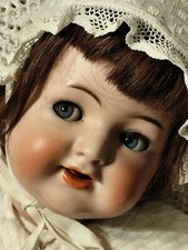 SIMON & HALBIG KR Bébé caractère 42cm  Porcelaine Yeux bleus Riboulants