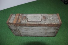 CAISSE A MUNITION POUR BANDES DE LA M G 08 AVEC MARQUAGES DU 1ER HUSSARD W W 1 