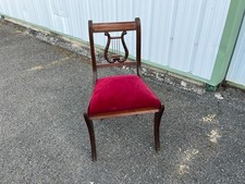 Chaise style Empire – dossier lyre et assise velours rouge
