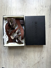 SANDALES À TALONS PLATEFORME ACCESSOIRE DIFFUSION