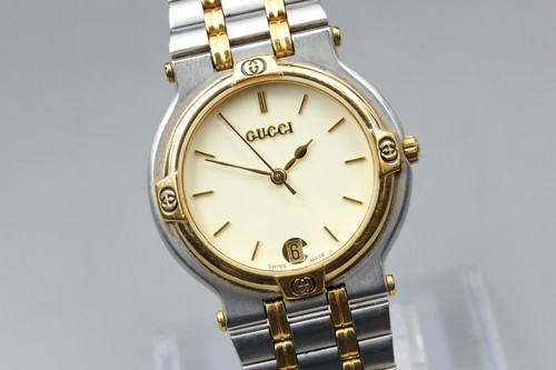 Presque comme neuve montre - [presque,
