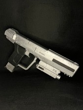Réplique blaster futuriste