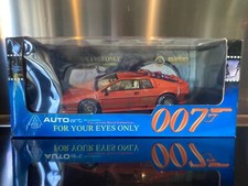 LOTUS ESPRIT TURBO JAMES BOND FOR YOUR EYES ONLY VERSION RT DRIVE 1/18 AUTOART
