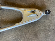 triangle inférieur avant