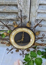 ANCIENNE PENDULE MURALE EN FER