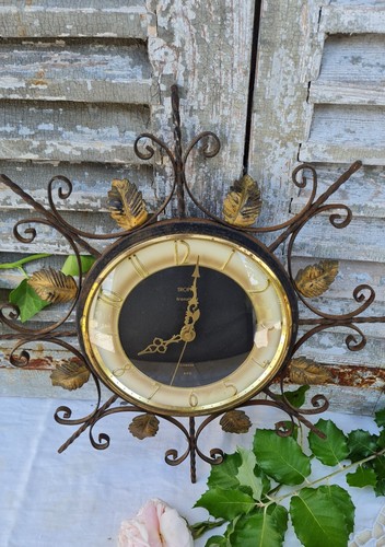 Ancienne pendule murale - ancienne, fer