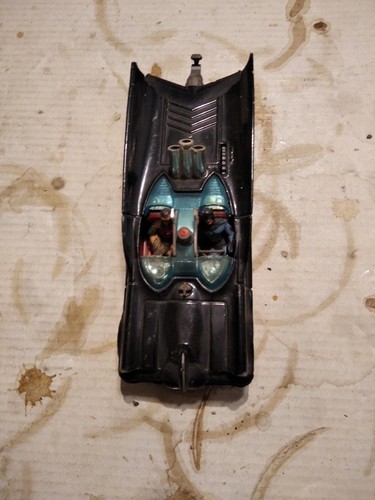 Corgi toys batmobile - toys,