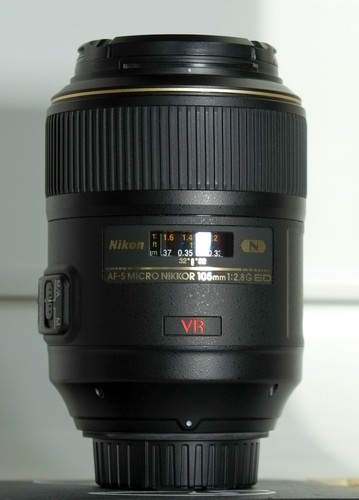Nikon 105mm macro - 105mm, nano